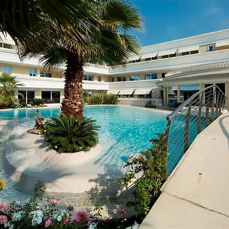 Relais Du Village - Italian Homing Apartment