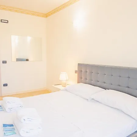 Relais Du Village - Italian Homing Desenzano del Garda