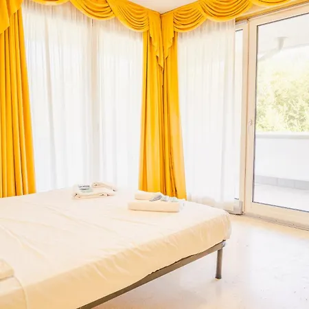 Relais Du Village - Italian Homing דירה *