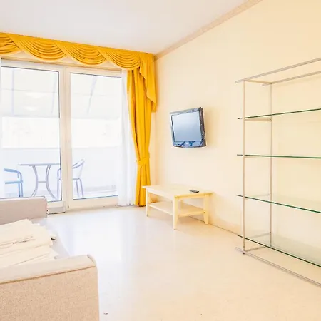 Relais Du Village - Italian Homing Apartment *
