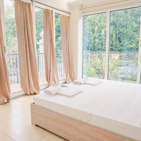 Relais Du Village - Italian Homing דירה