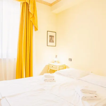 Relais Du Village - Italian Homing