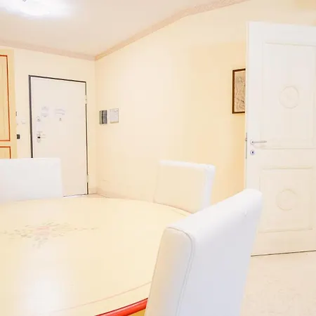 Apartment Relais Du Village - Italian Homing *