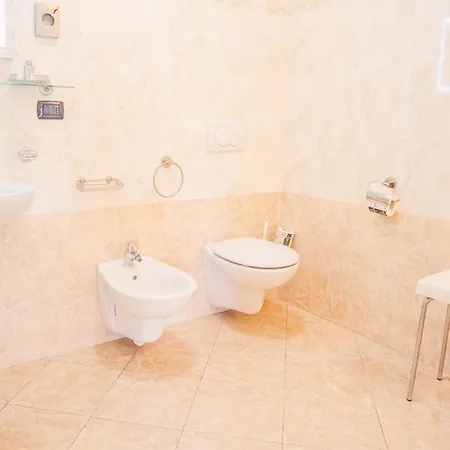 Relais Du Village - Italian Homing Appartement