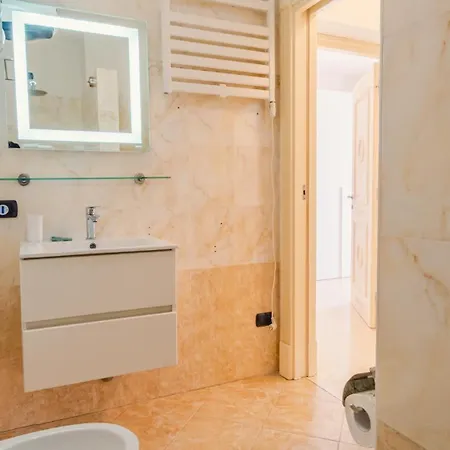 Relais Du Village - Italian Homing דירה *