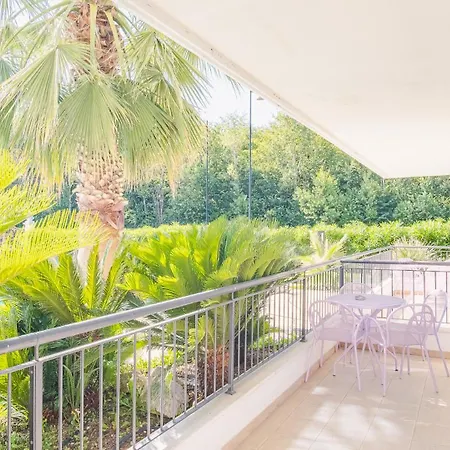 Relais Du Village - Italian Homing Apartmán Desenzano del Garda